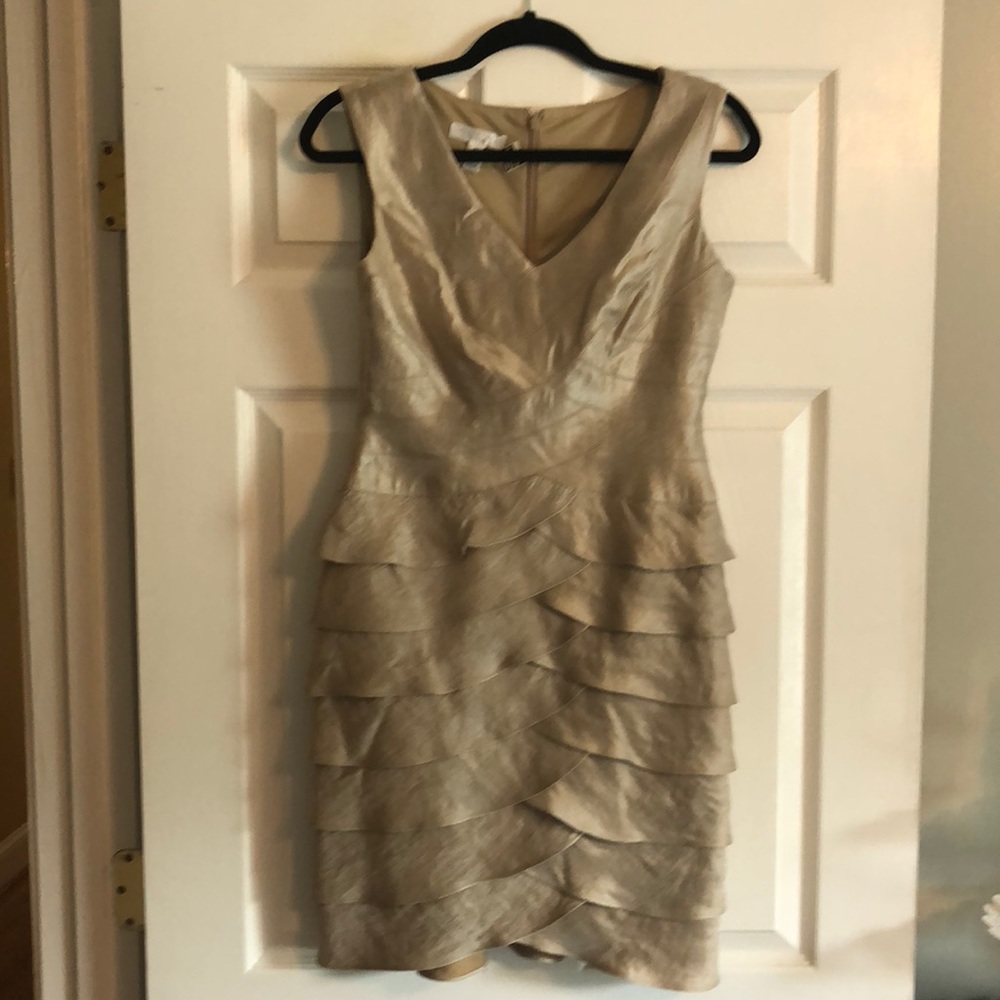 London times ruffled layered champagne dress sz 4P